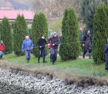 Výlov rybníka Návesák Vinary - 26.10.2024