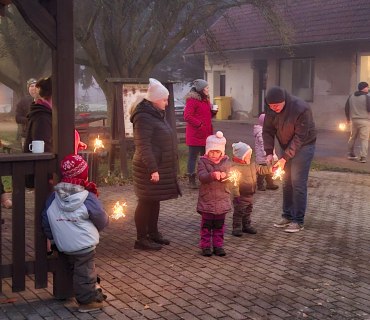 Rozsvícení vánočního stromu v Kozojídkách – 1.12.2024