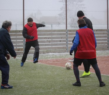 Silvestrovský fotbálek ve Vinarech - 31.12.2024